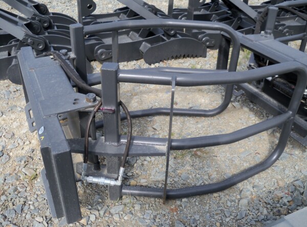 100_0789 Loflin Bale Squeezer