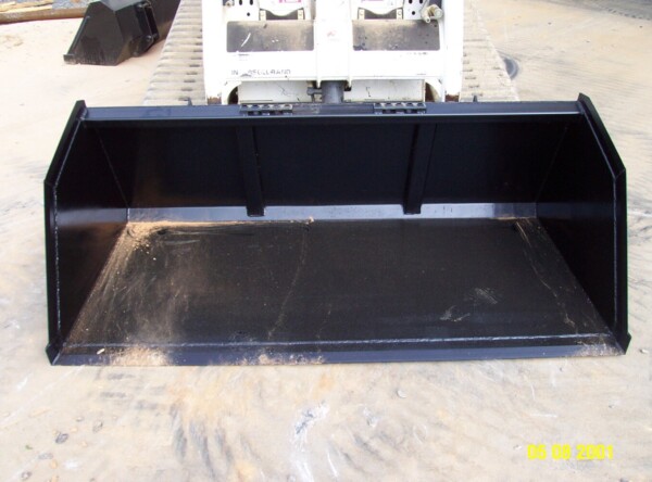 DCP_0046 Loflin Snow & Litter Bucket