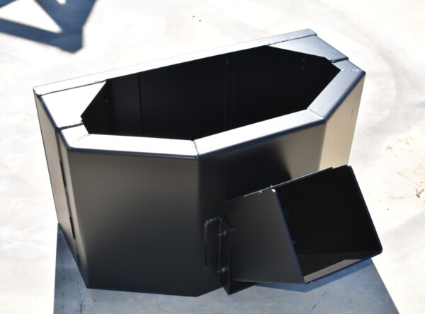 DSC_0106 - Copy Loflin Mini Concrete Bucket