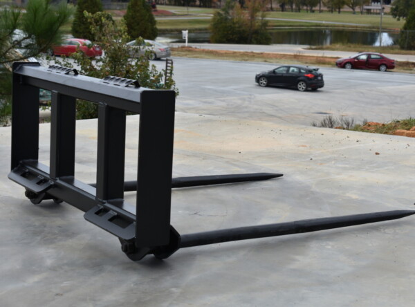 DSC_0223 Loflin Double Bottom Hay Spear